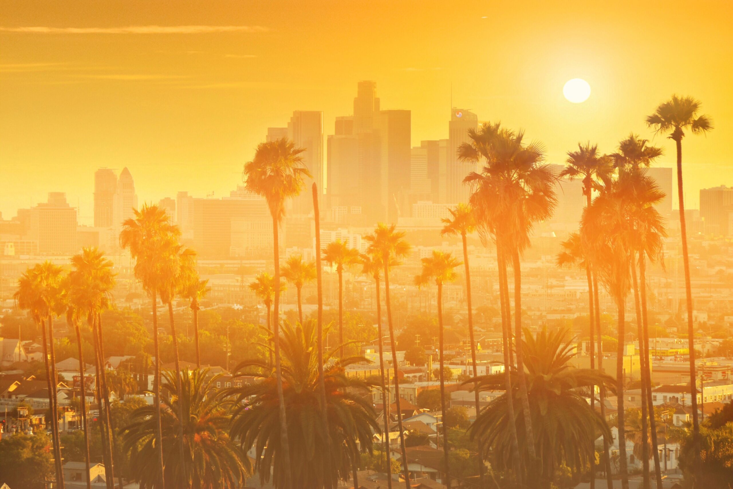 Sunset view of Los Angeles symbolizing hope and recovery during ketamine addiction treatment in Los Angeles