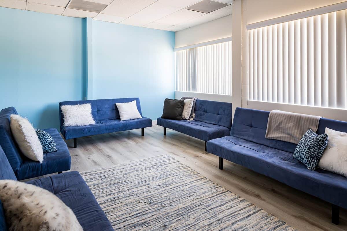 A group room at Inneractions in Encino